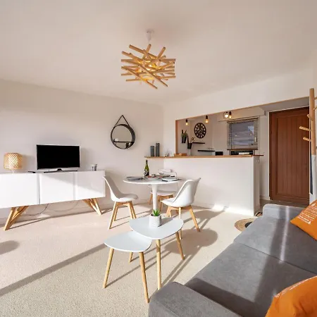 Le Yacht Club By Interhome Apartment *